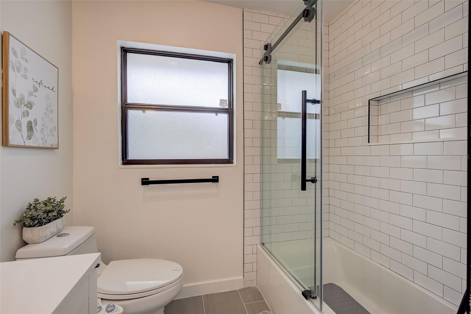 EASTBROOK SUB UNIT 16 - Residential