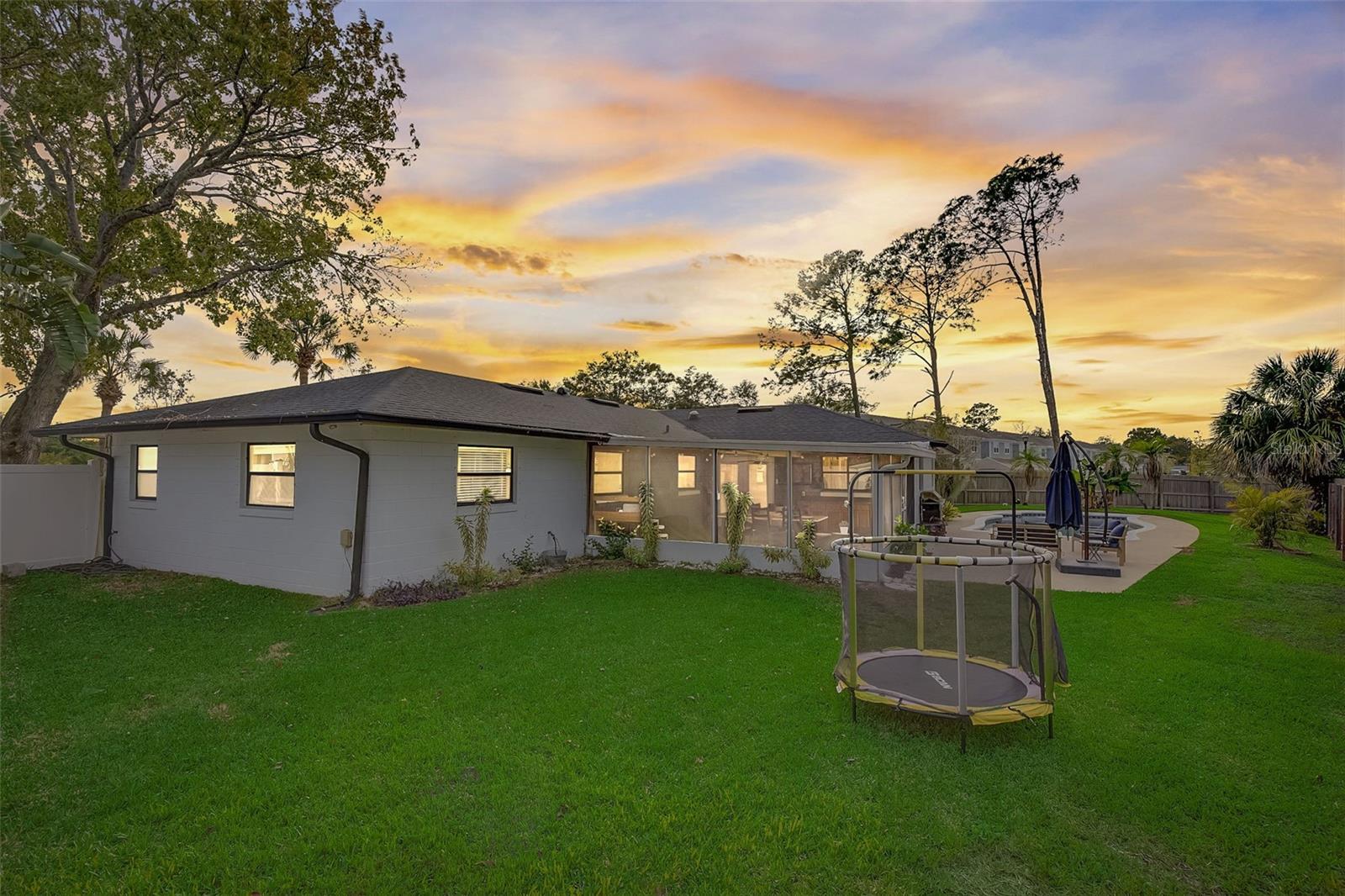 EASTBROOK SUB UNIT 16 - Residential