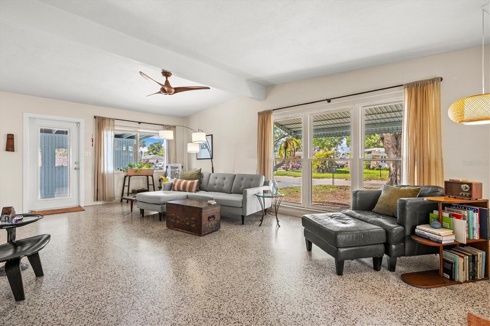 BAYSHORE GARDENS SEC 3 REP - Residential