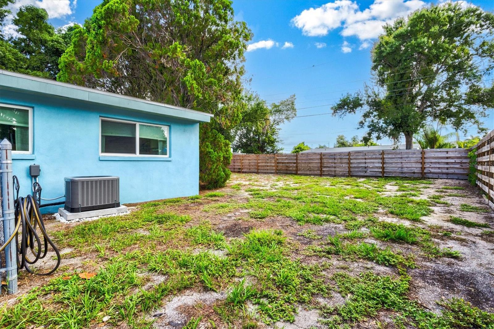 BAYSHORE GARDENS SEC 3 REP - Residential