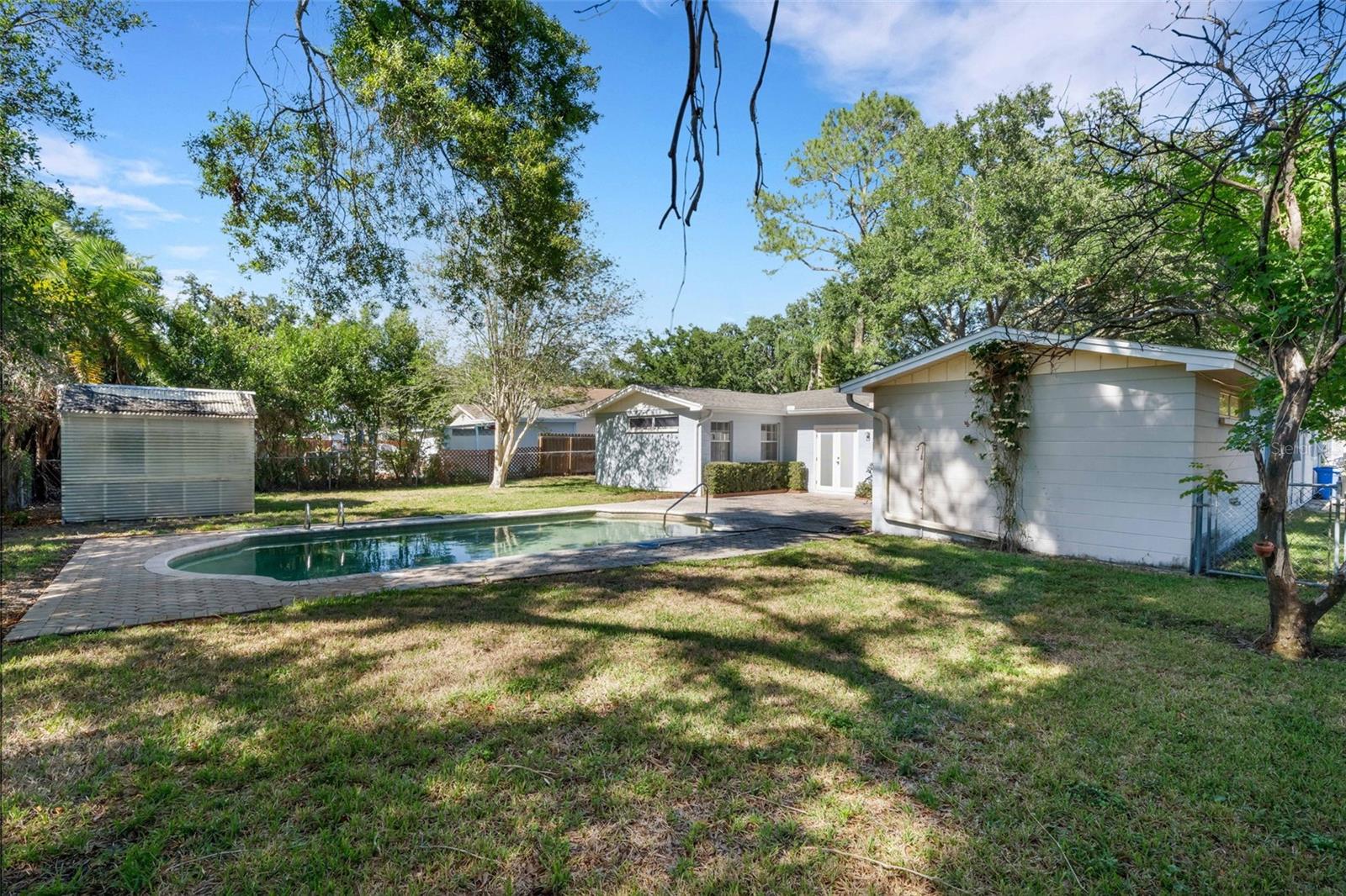 LAKE ELLEN GROVE SUB - Residential