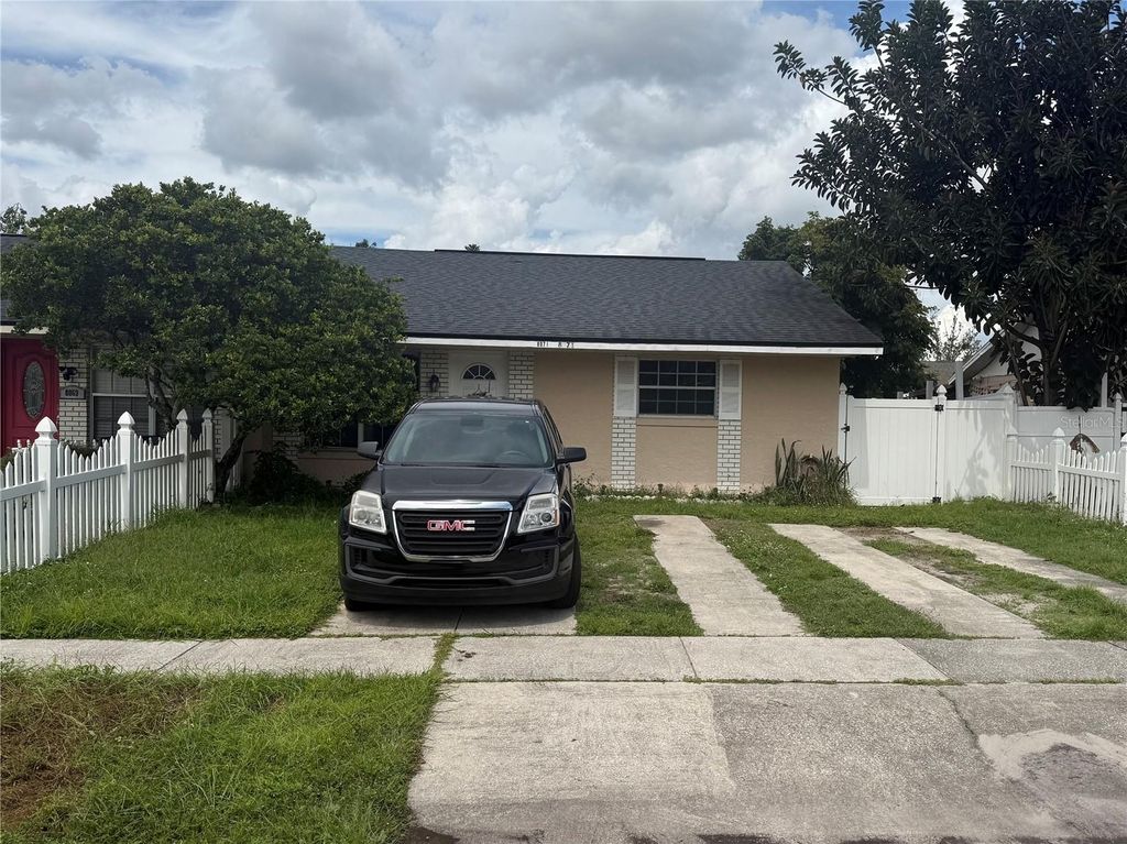 Photo of 8071 Sparrow Drive, Orlando, FL 32825 (MLS # O6367713)