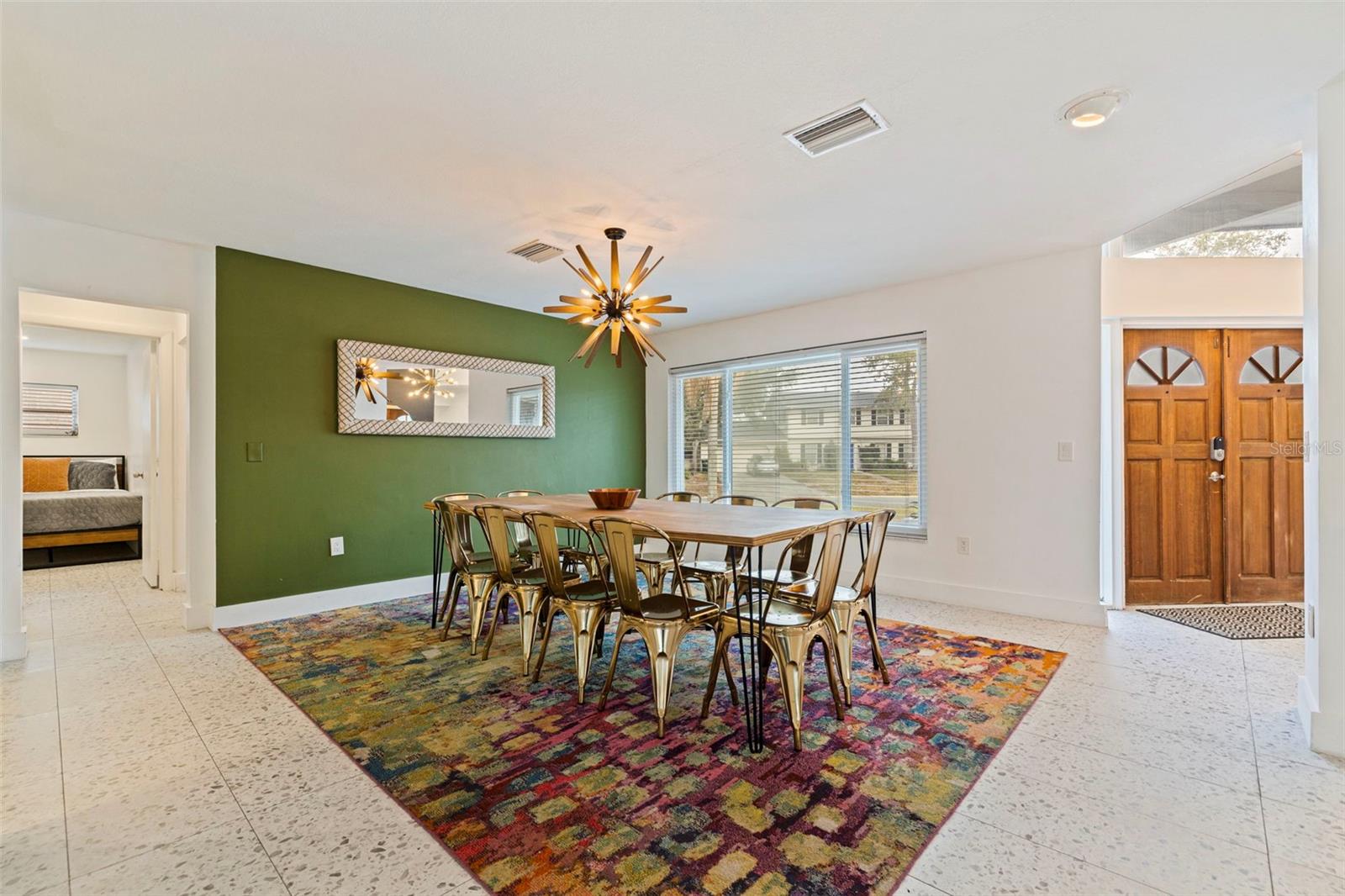 LAKESIDE PARK - Residential