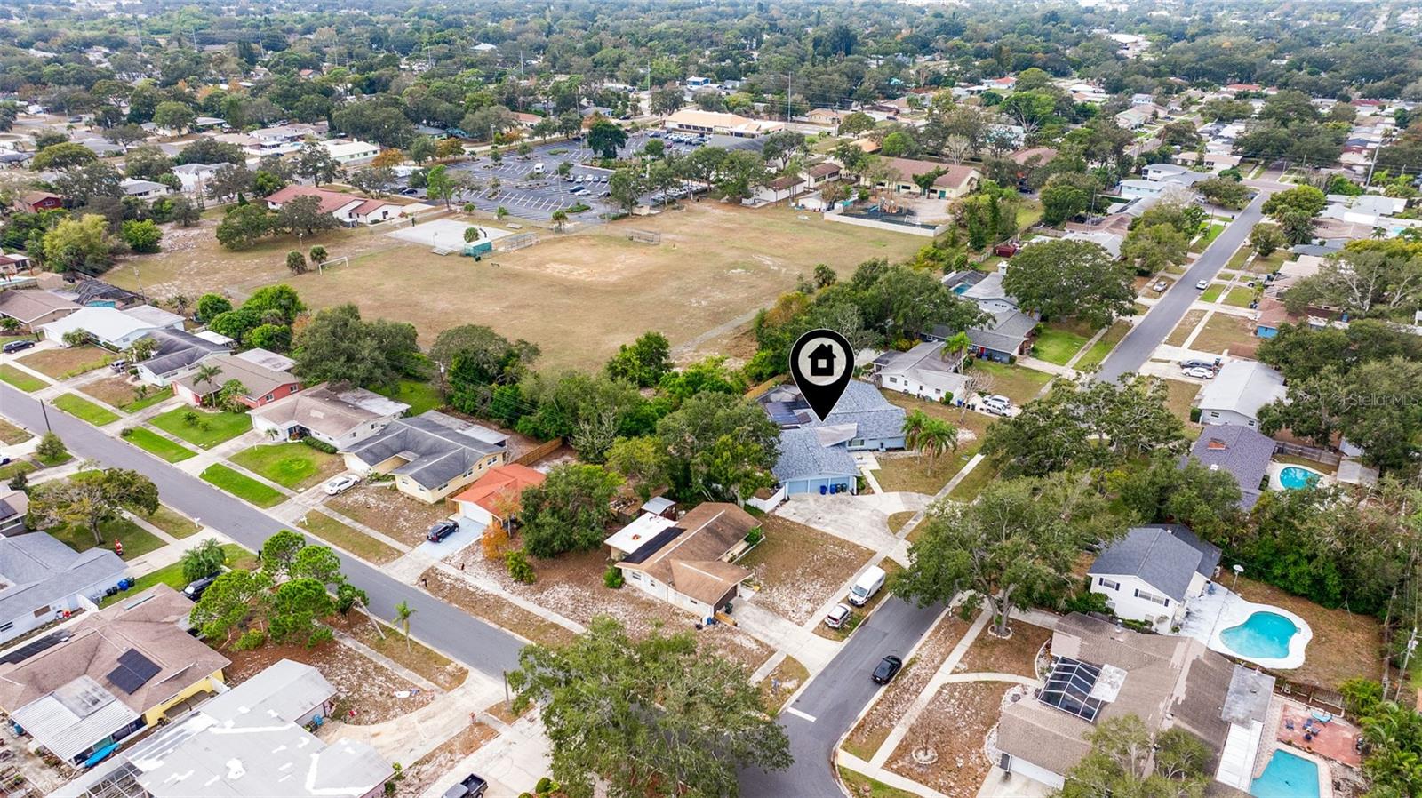 LAKESIDE PARK - Residential