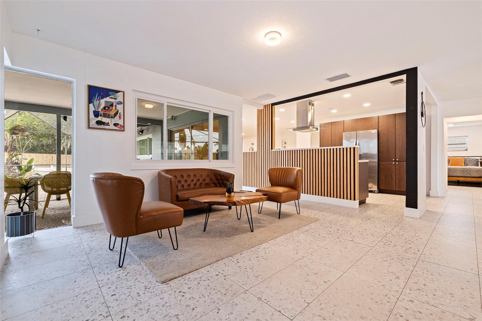 LAKESIDE PARK - Residential