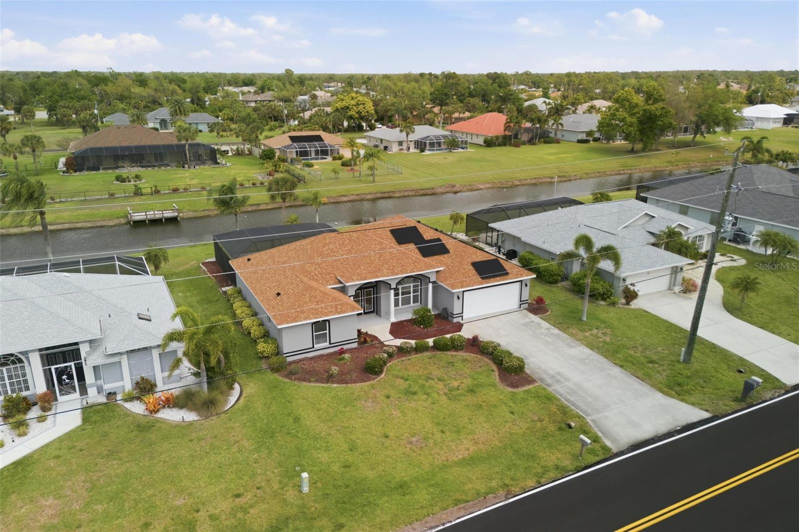 ROTONDA WEST BROADMOOR - Residential