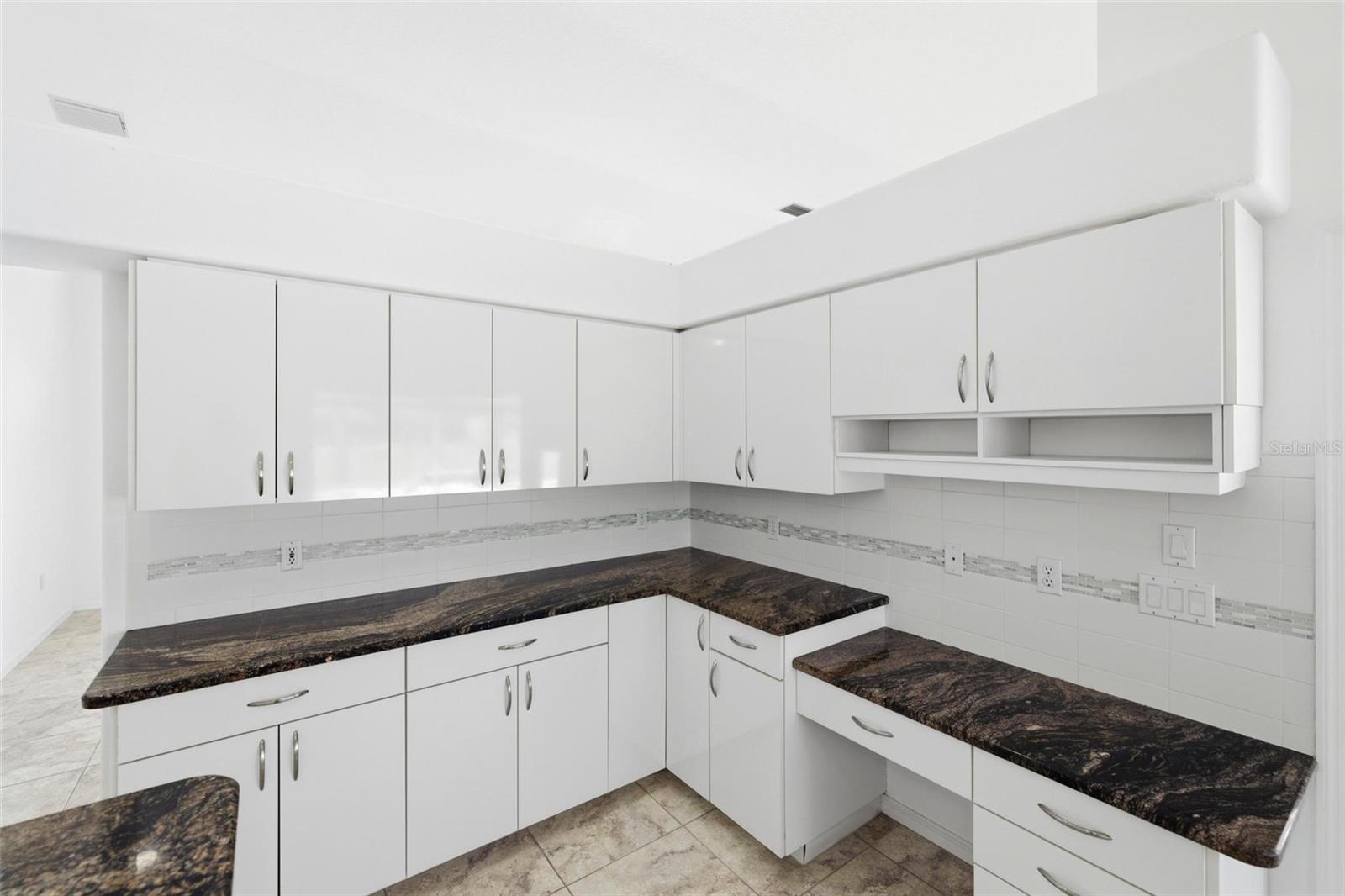 ROTONDA WEST BROADMOOR - Residential