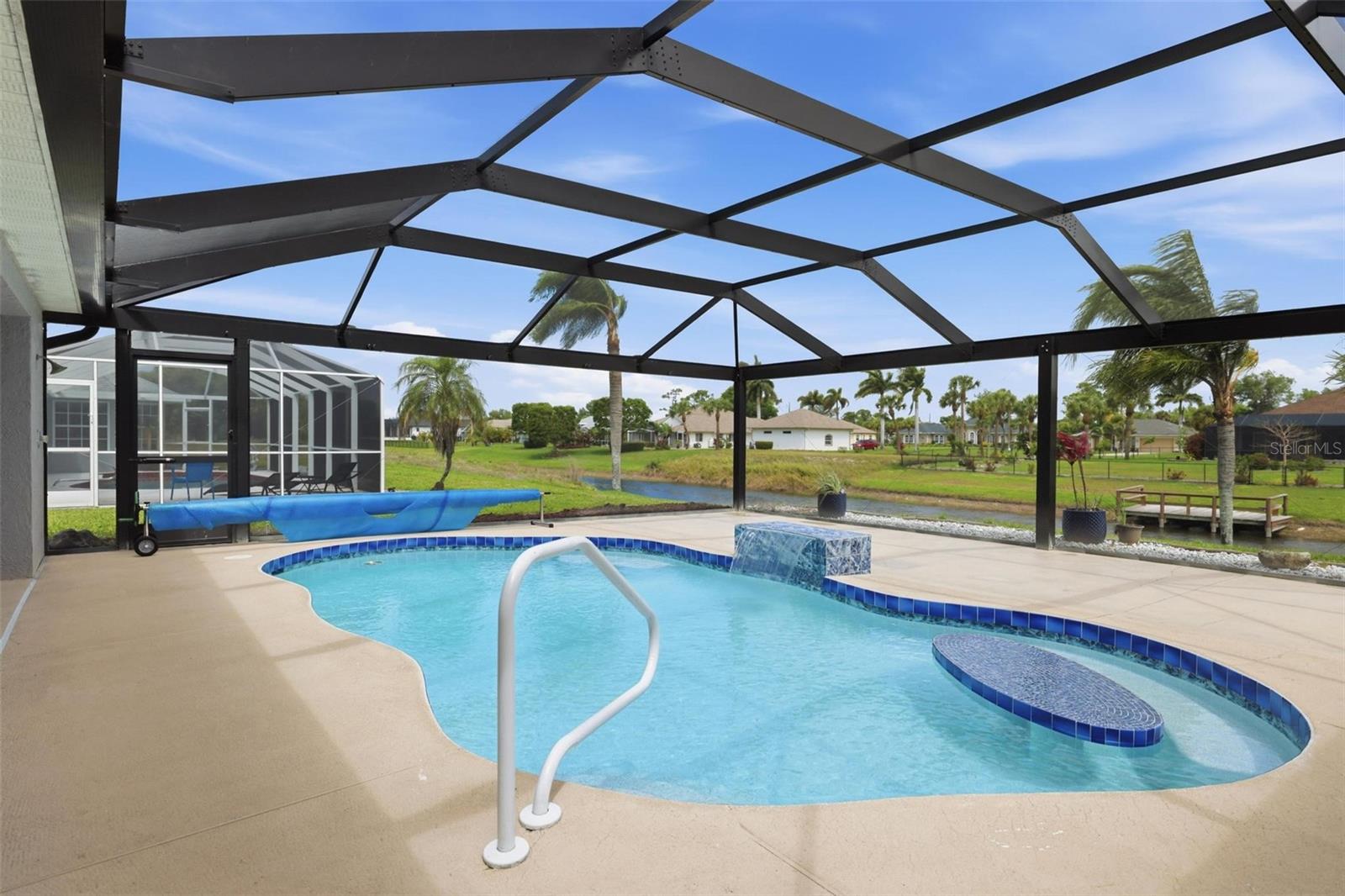 ROTONDA WEST BROADMOOR - Residential