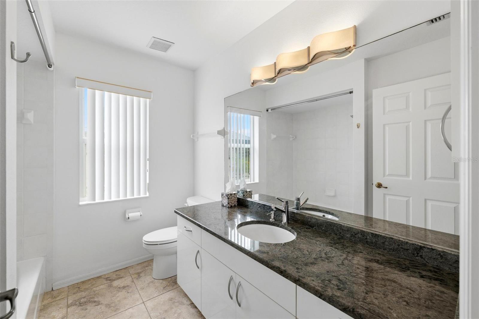 ROTONDA WEST BROADMOOR - Residential