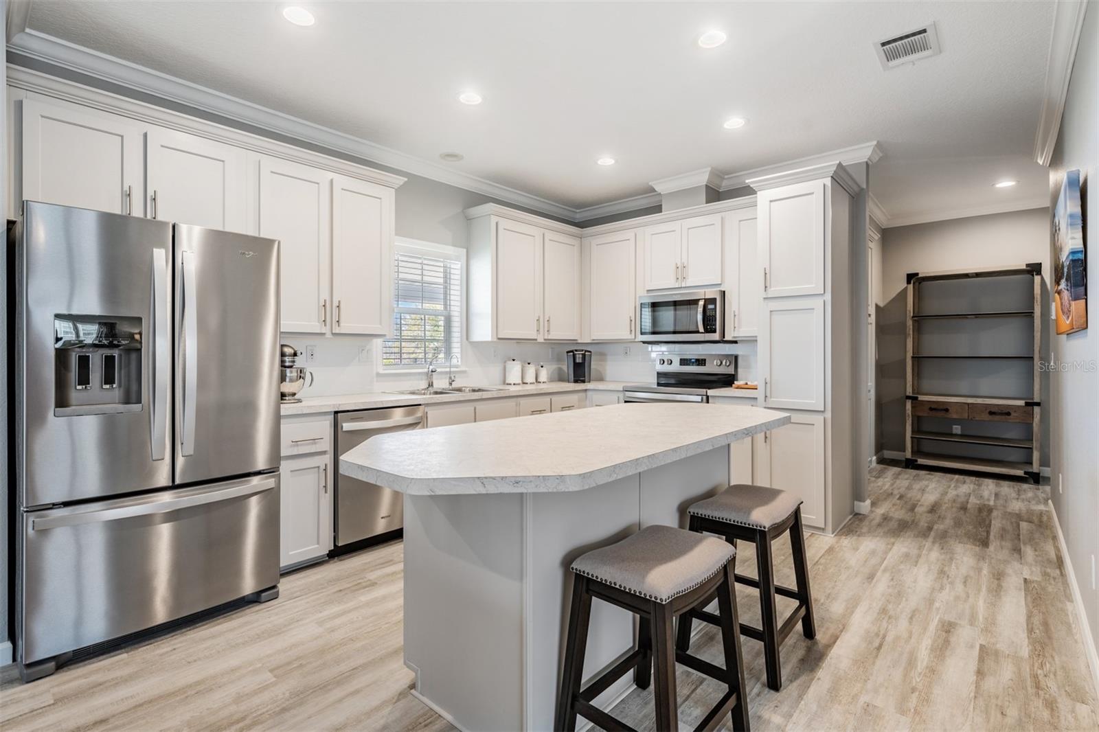 GRAND HORIZONS - Residential