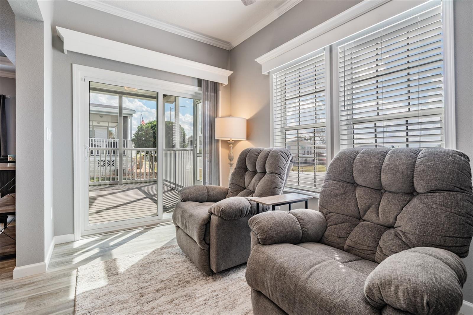 GRAND HORIZONS - Residential