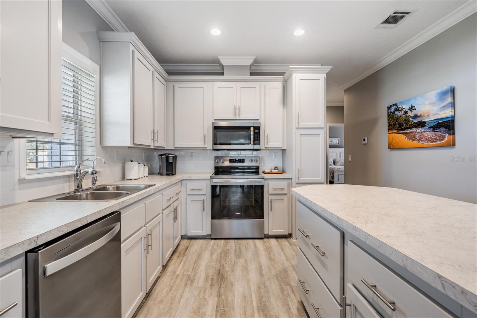 GRAND HORIZONS - Residential