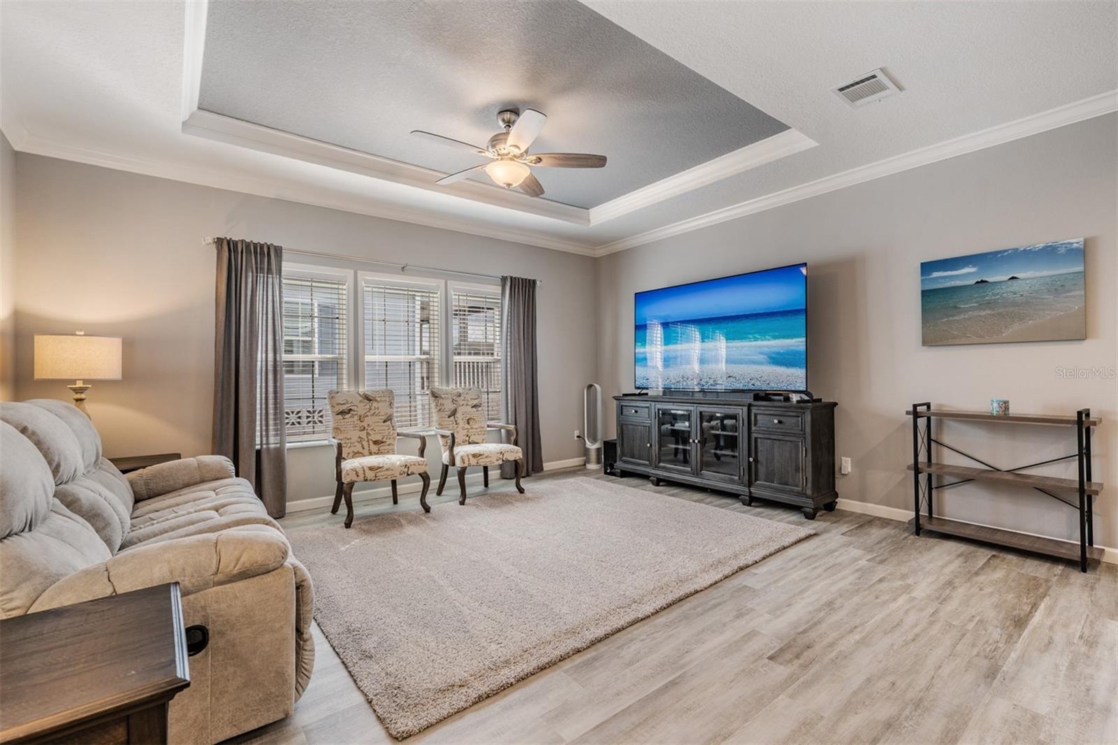 GRAND HORIZONS - Residential