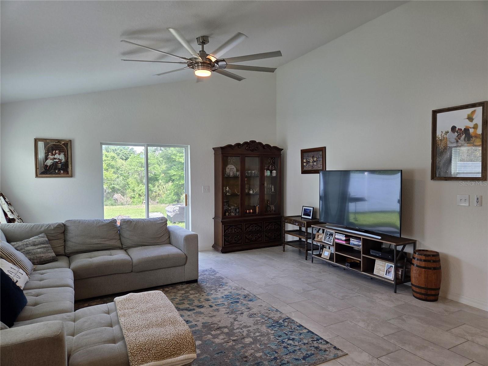 VILLAGE/GRESHAM FARMS - Residential