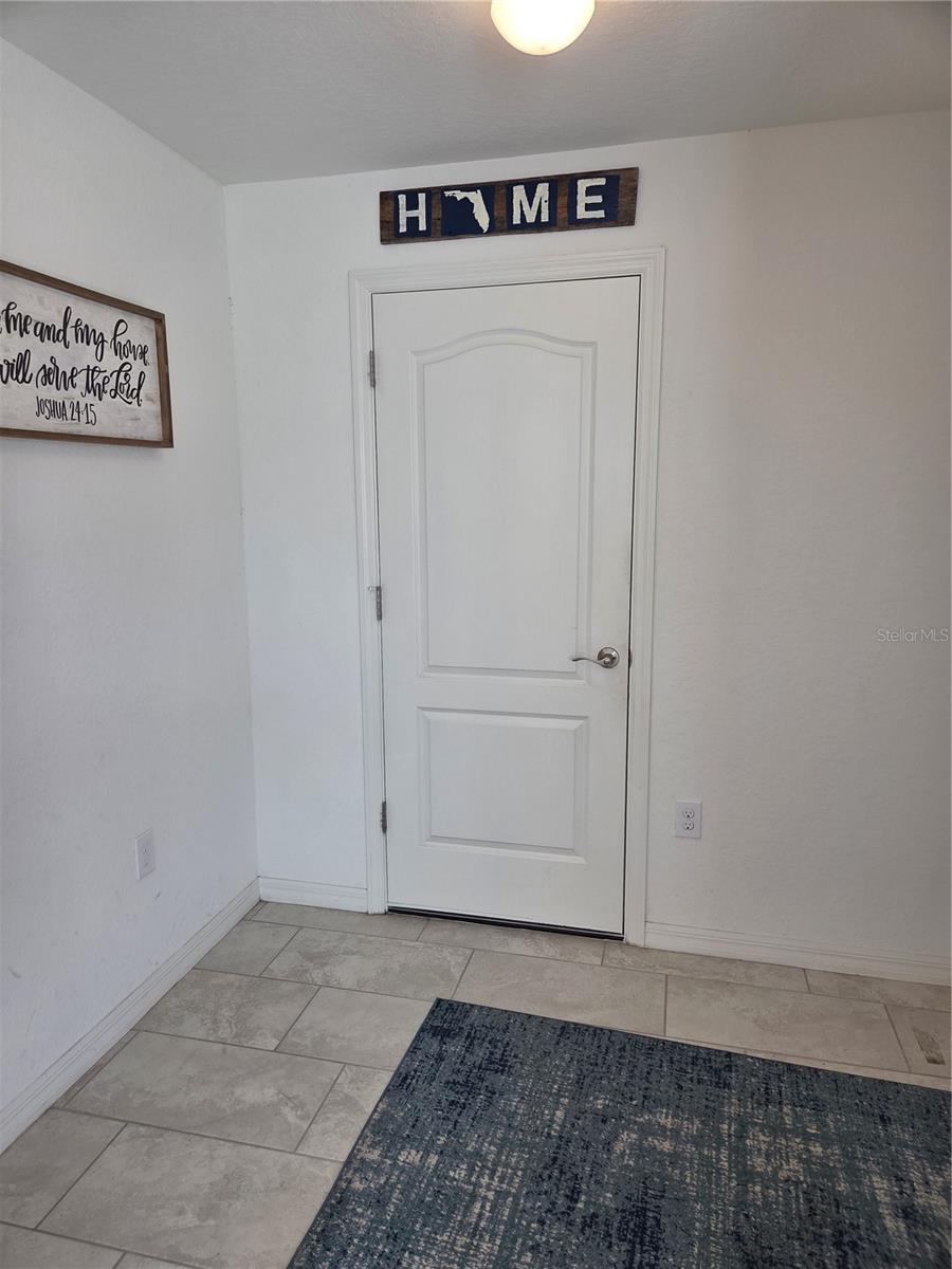 VILLAGE/GRESHAM FARMS - Residential