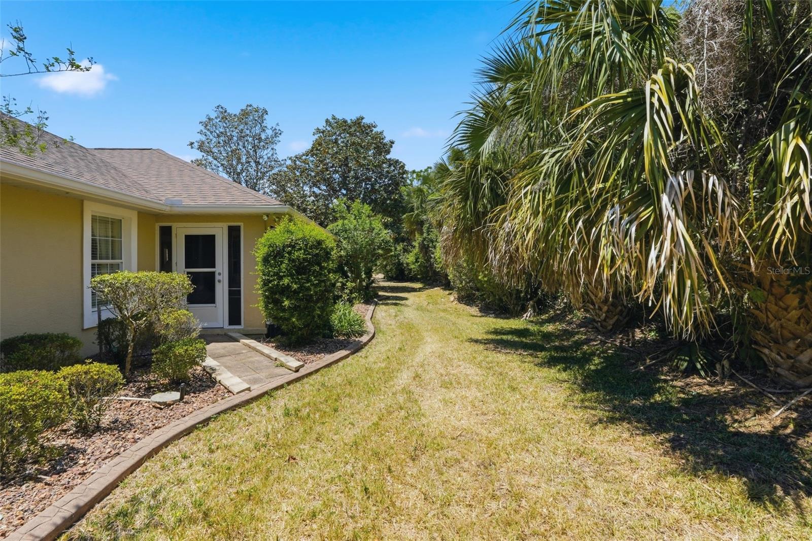 HARBOR HILLS - Residential