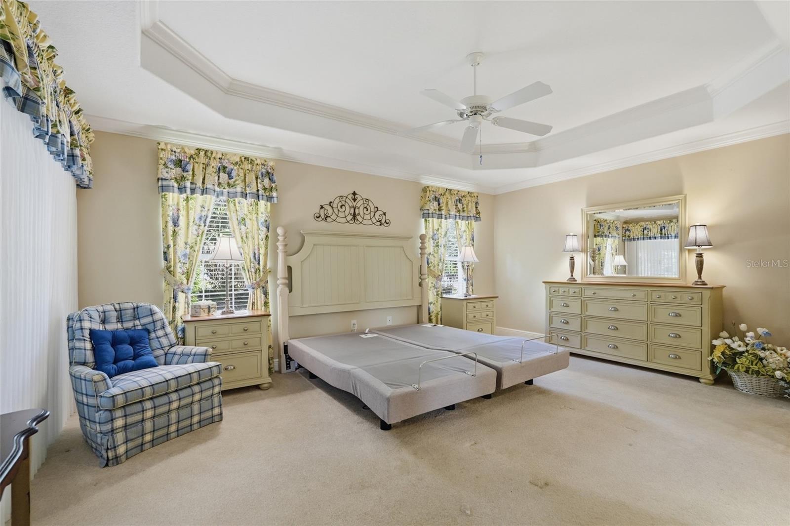HARBOR HILLS - Residential