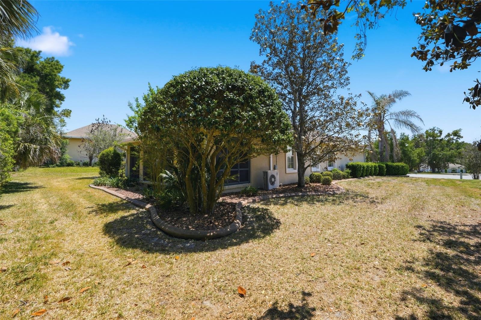 HARBOR HILLS - Residential