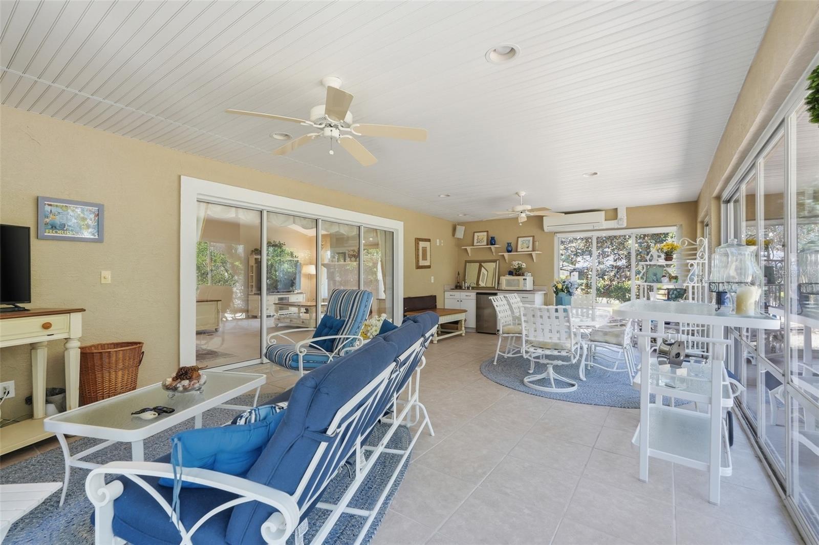 HARBOR HILLS - Residential