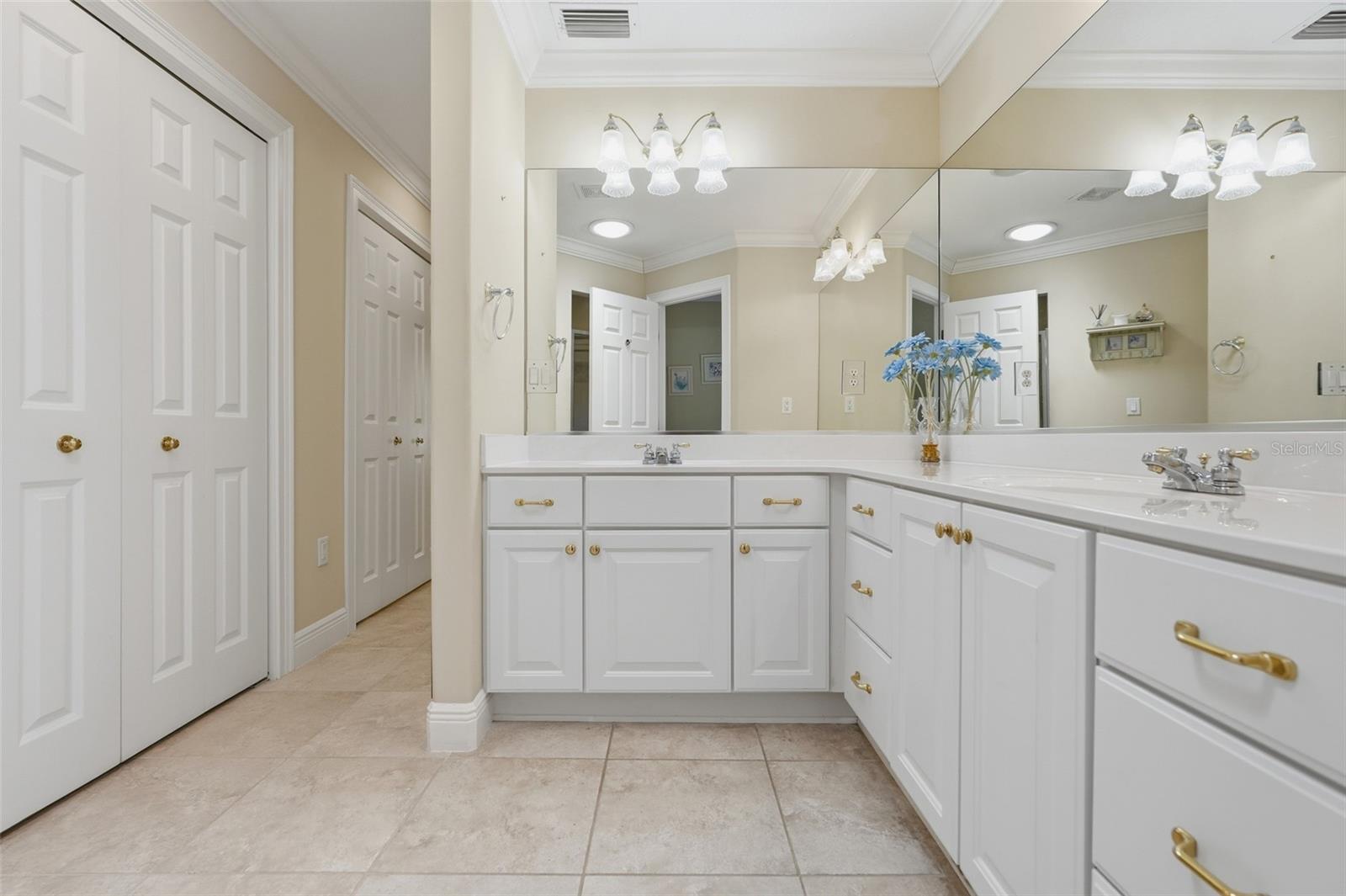 HARBOR HILLS - Residential