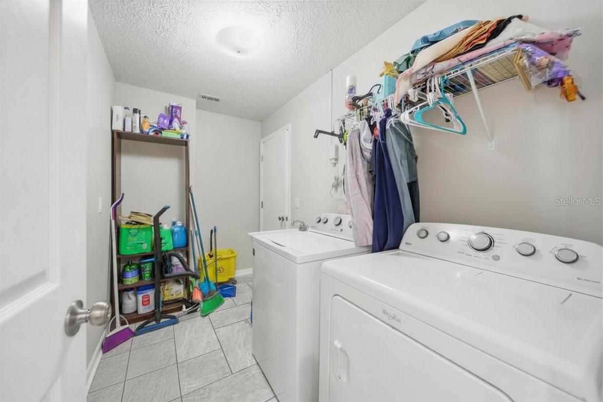 BLOOMINGDALE SEC U V PH - Residential