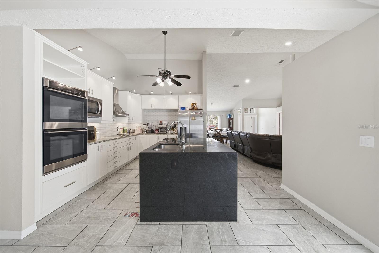 BLOOMINGDALE SEC U V PH - Residential