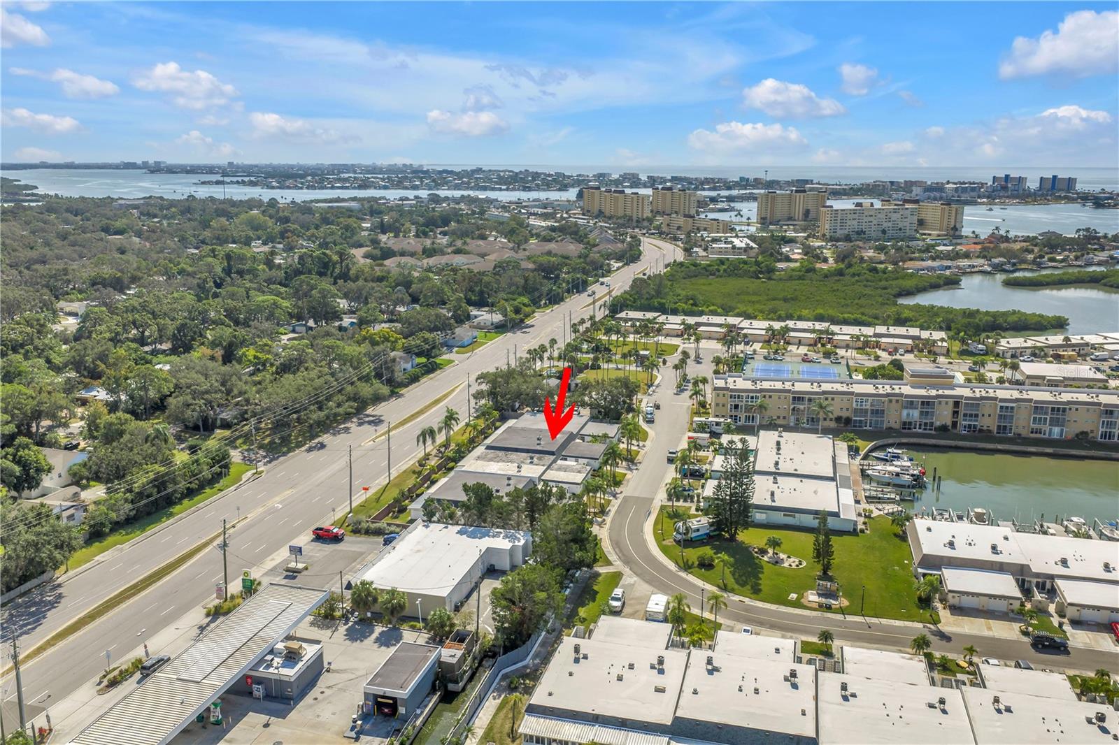 BOCA CIEGA POINT EAST - Residential