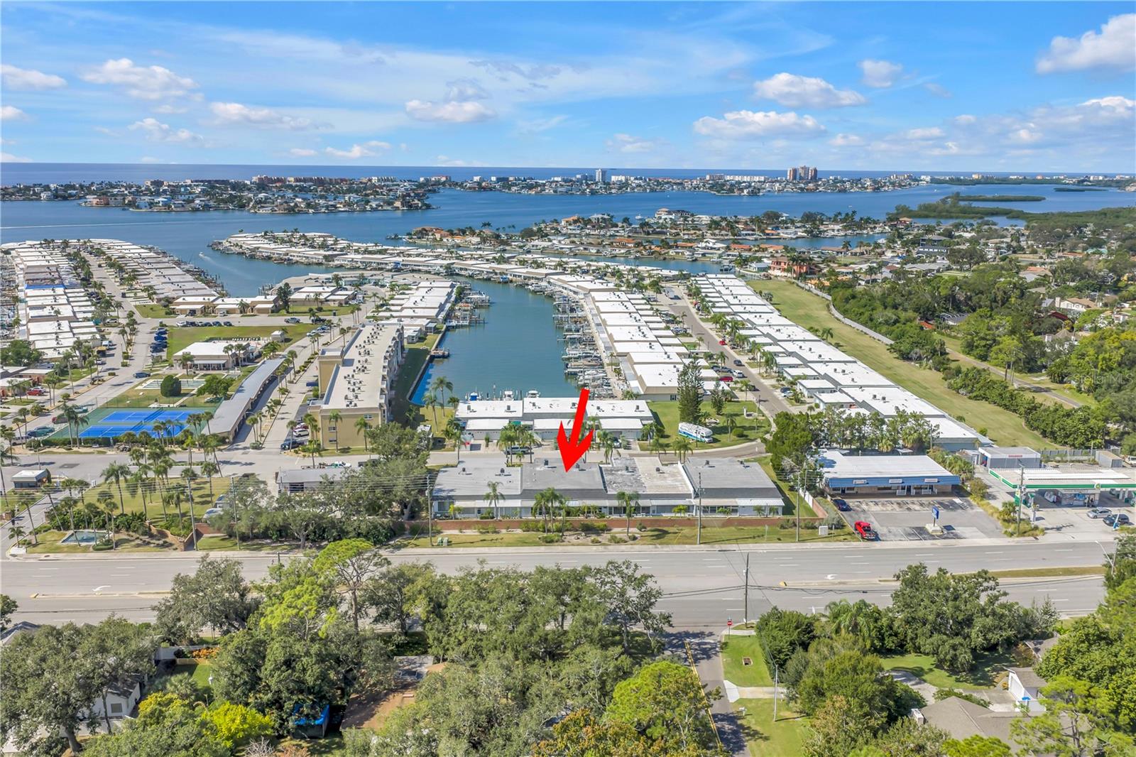 BOCA CIEGA POINT EAST - Residential