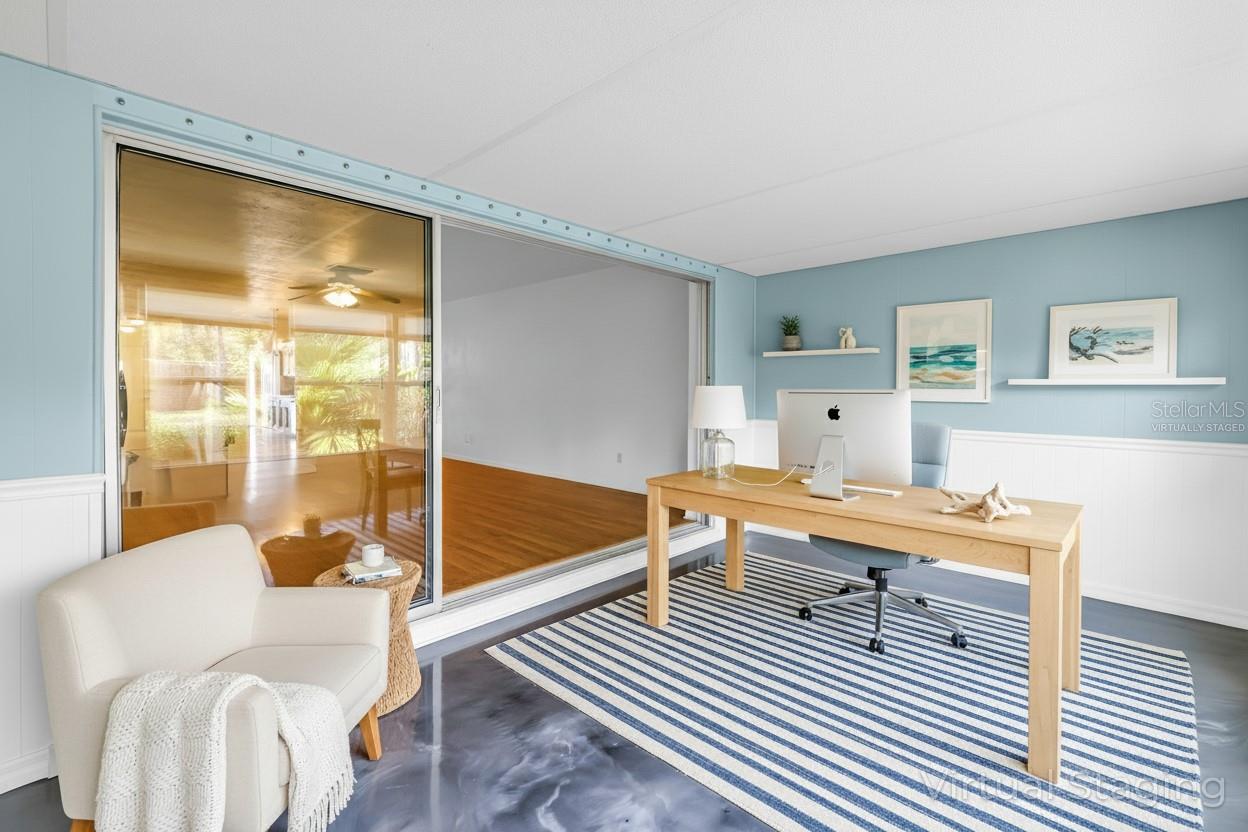 BOCA CIEGA POINT EAST - Residential