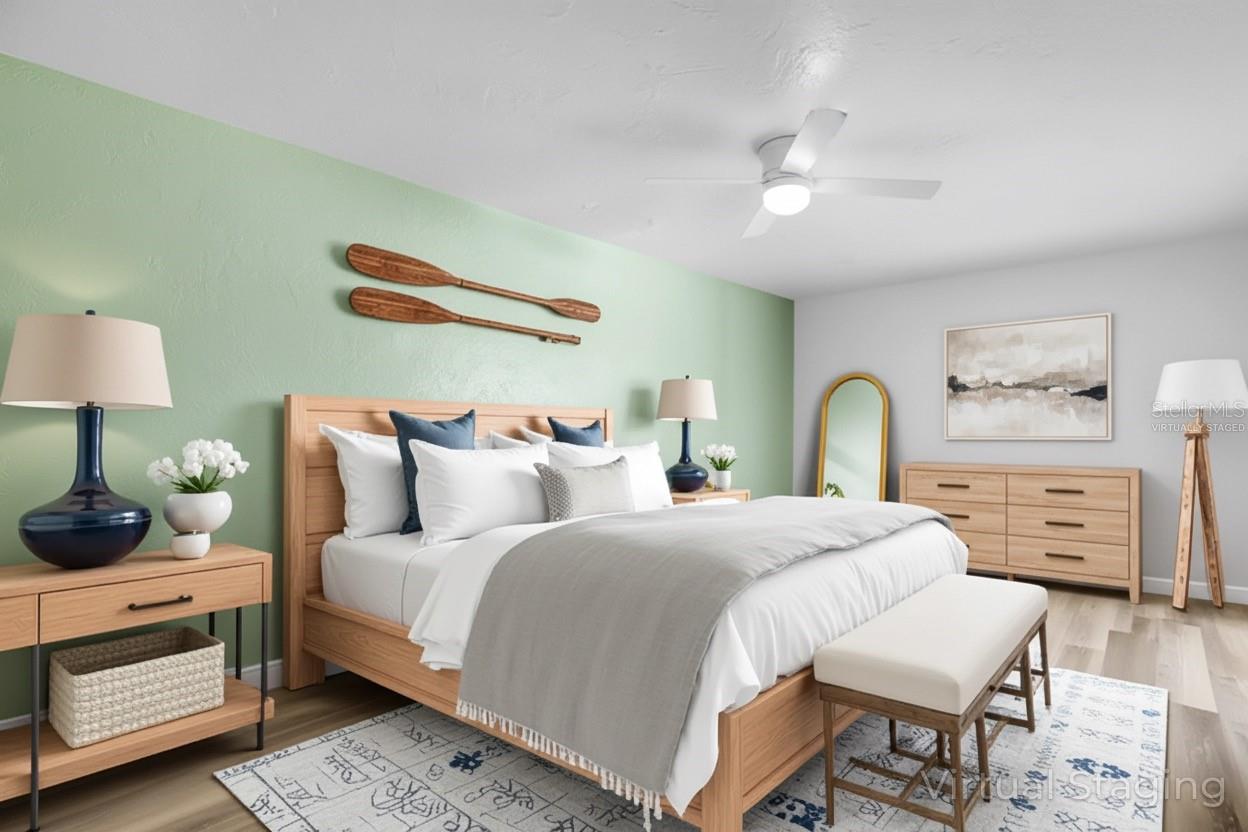 BOCA CIEGA POINT EAST - Residential