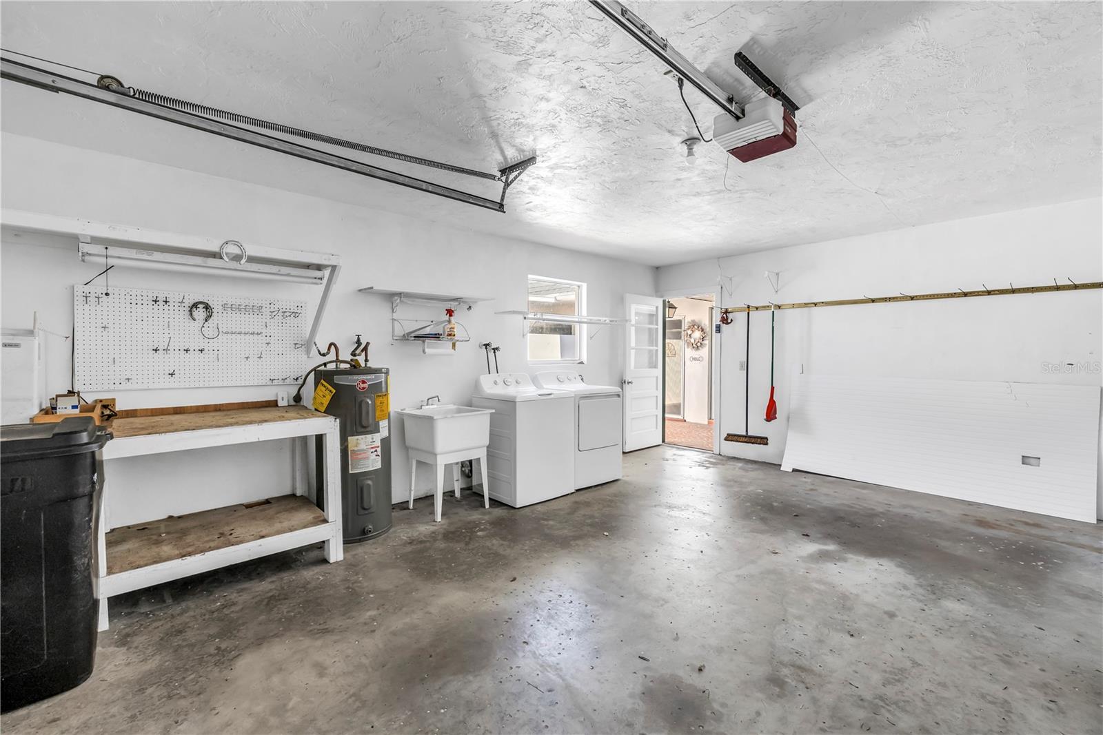 BOCA CIEGA POINT EAST - Residential