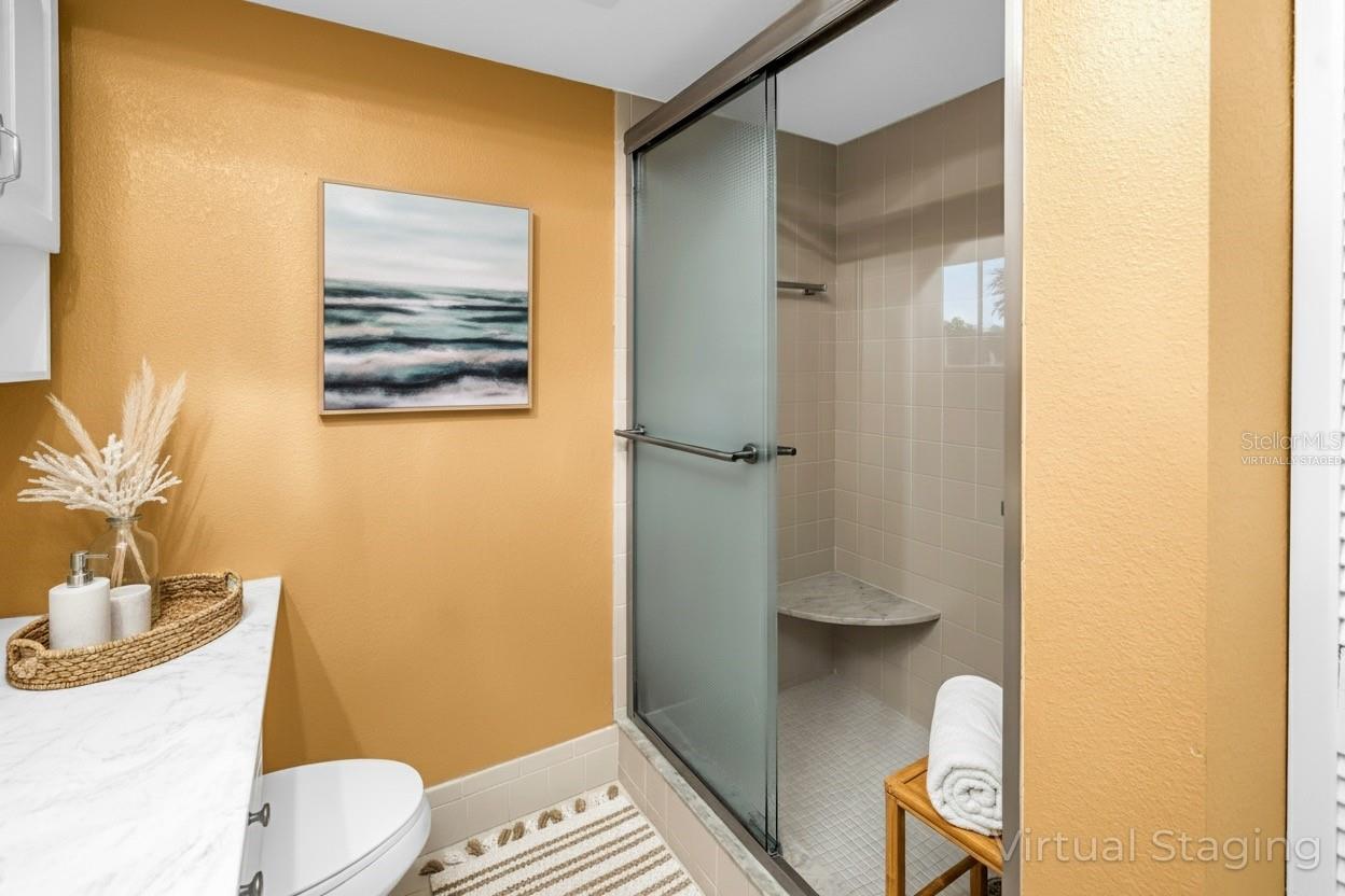 BOCA CIEGA POINT EAST - Residential