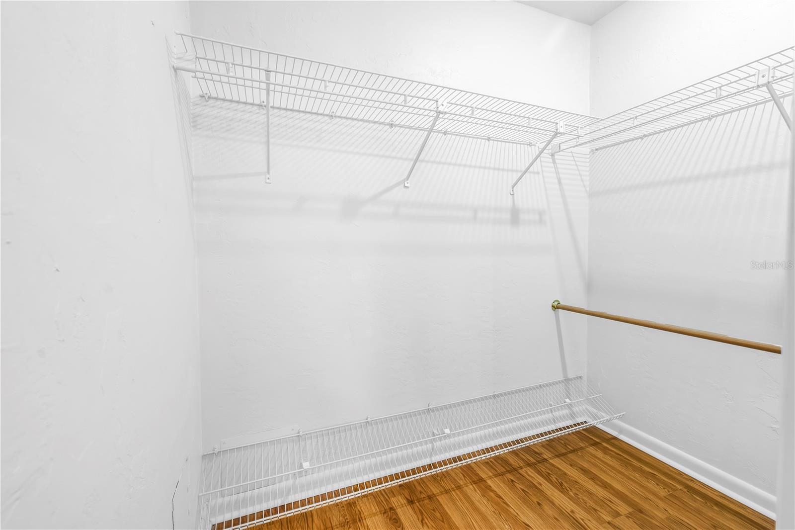 BOCA CIEGA POINT EAST - Residential