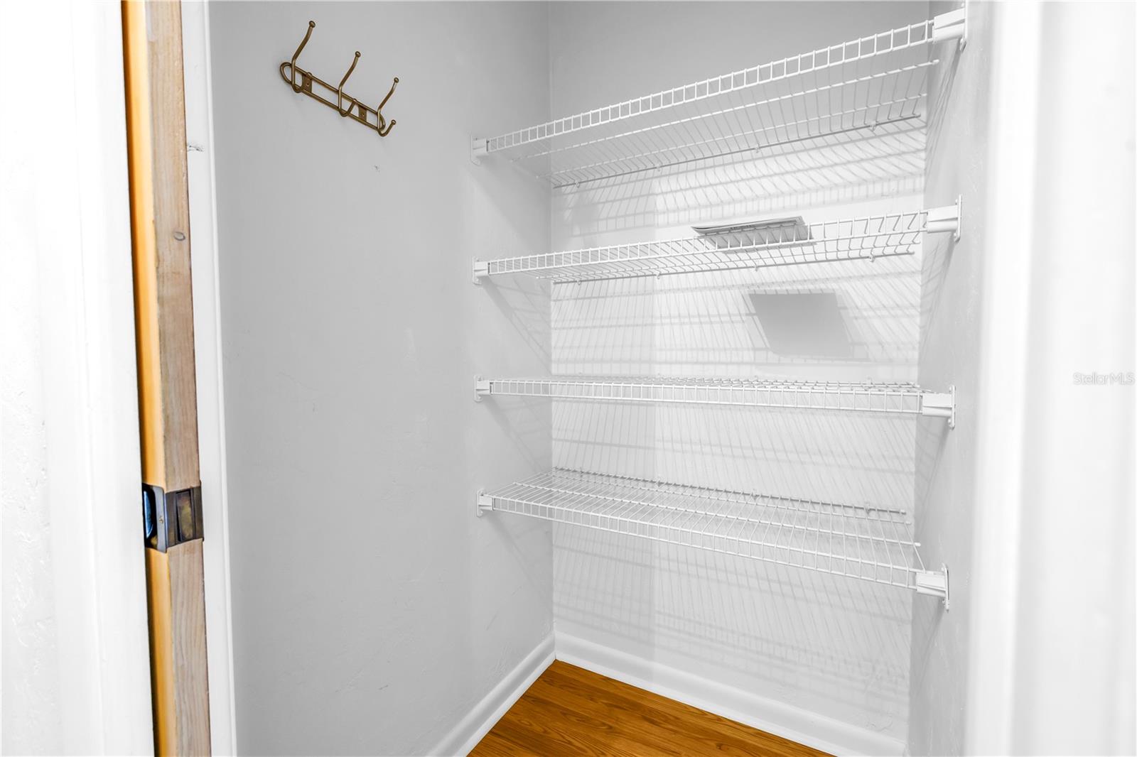 BOCA CIEGA POINT EAST - Residential