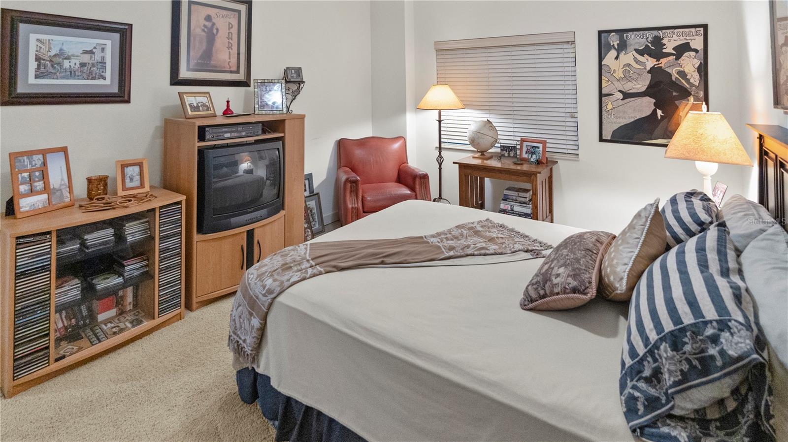 PROMENADE PH 01 - Residential