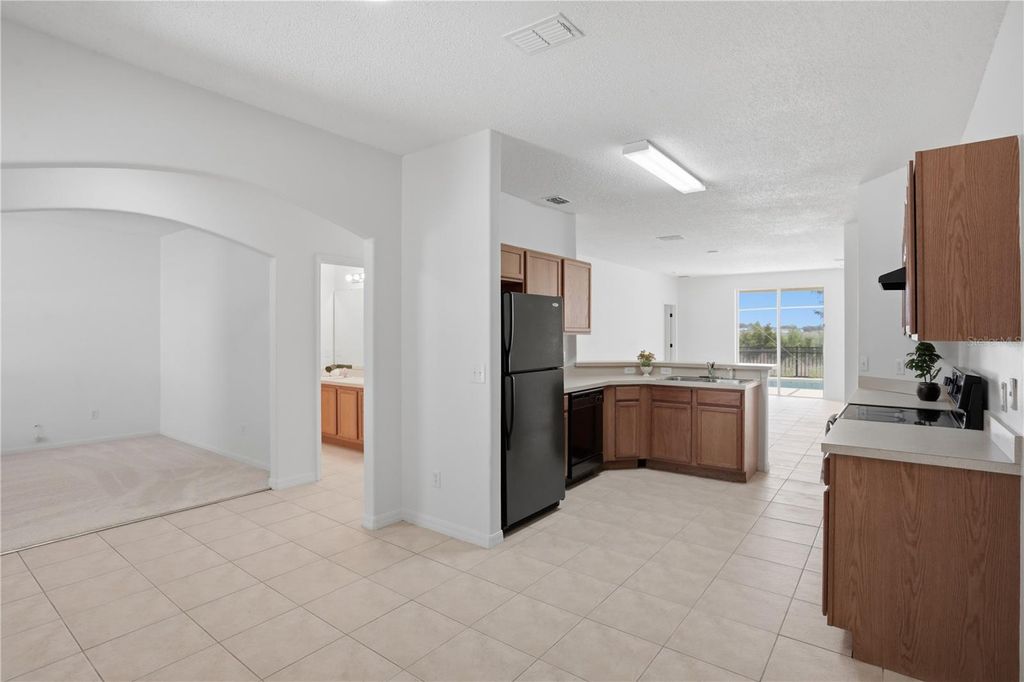 Photo of 433 Sunset View Drive, Davenport, FL 33837 (MLS # S5148758)
