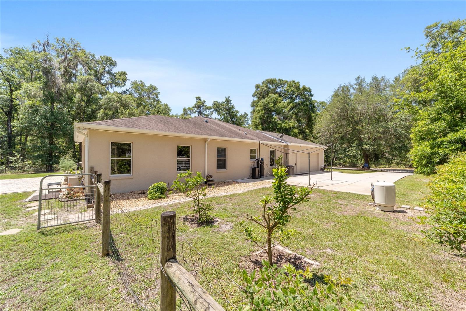 GROVEWOOD UNREC SUB - Residential