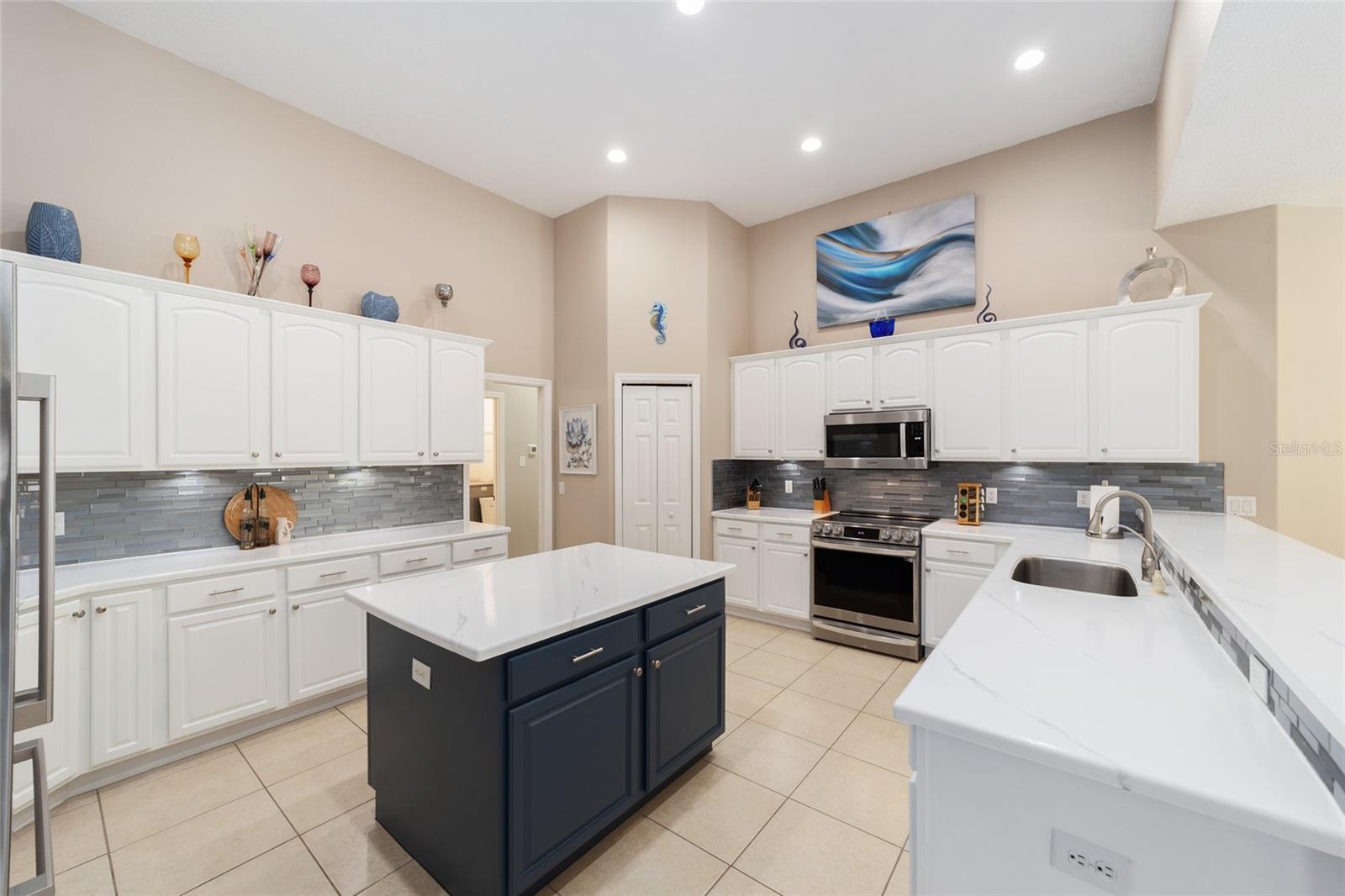 GROVEWOOD UNREC SUB - Residential