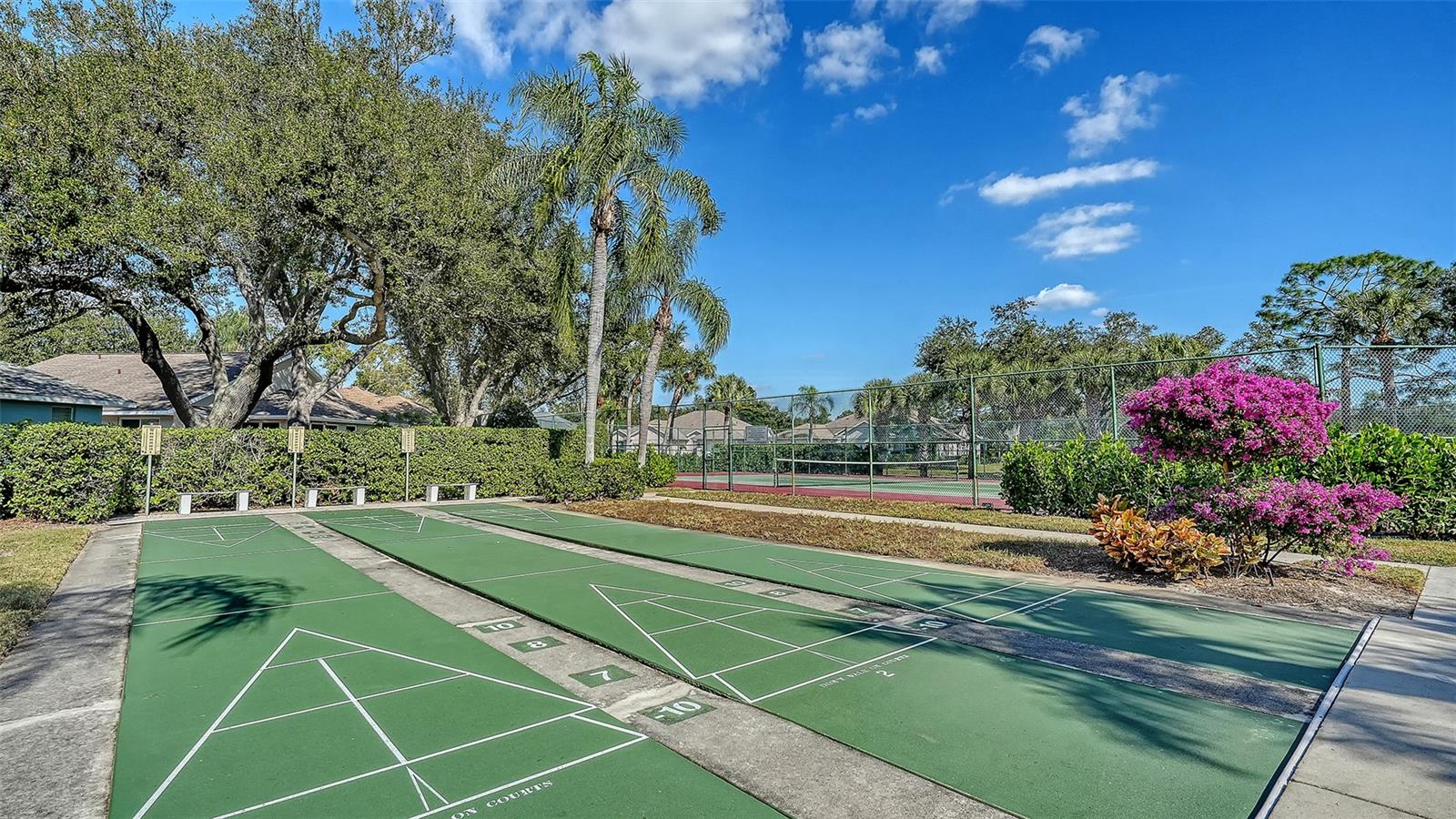 ISLES OF CHESTNUT CREEK - Residential