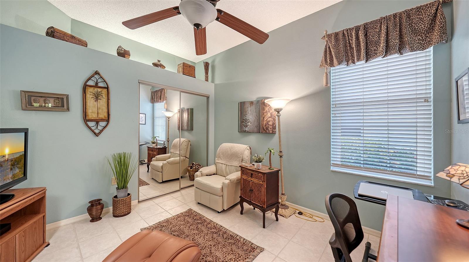 ISLES OF CHESTNUT CREEK - Residential