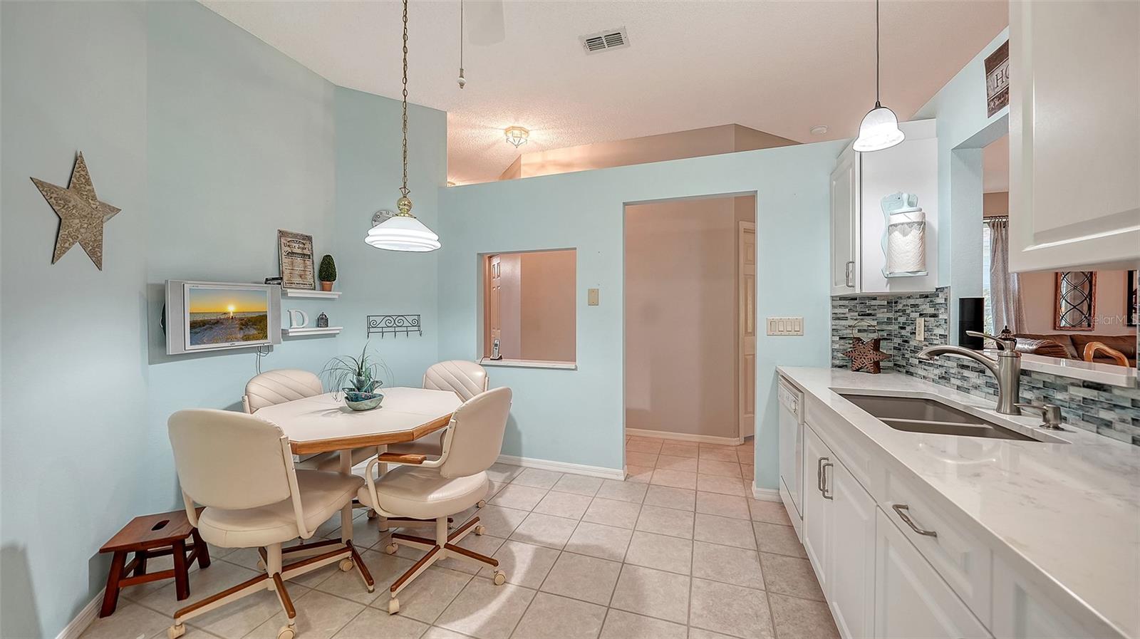 ISLES OF CHESTNUT CREEK - Residential