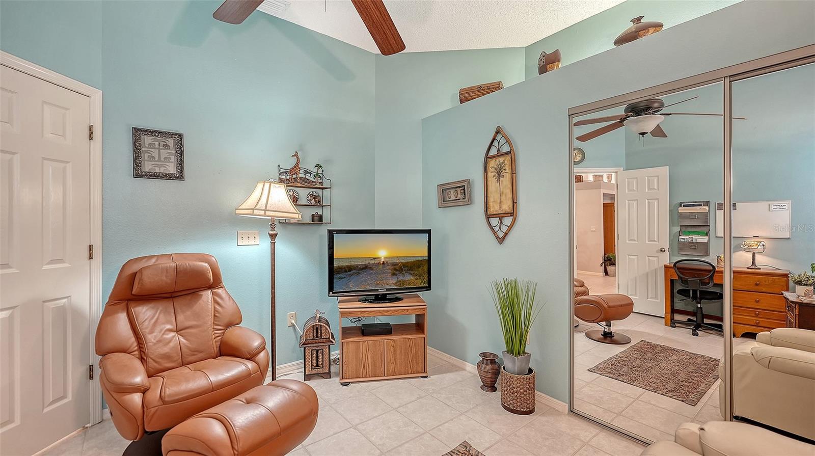 ISLES OF CHESTNUT CREEK - Residential