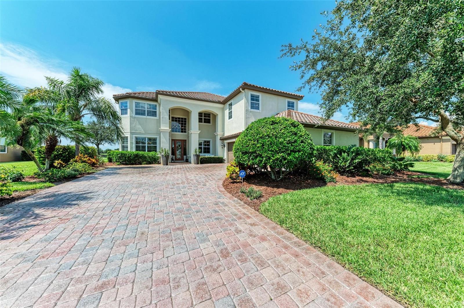7805 HERITAGE GRAND PLACE