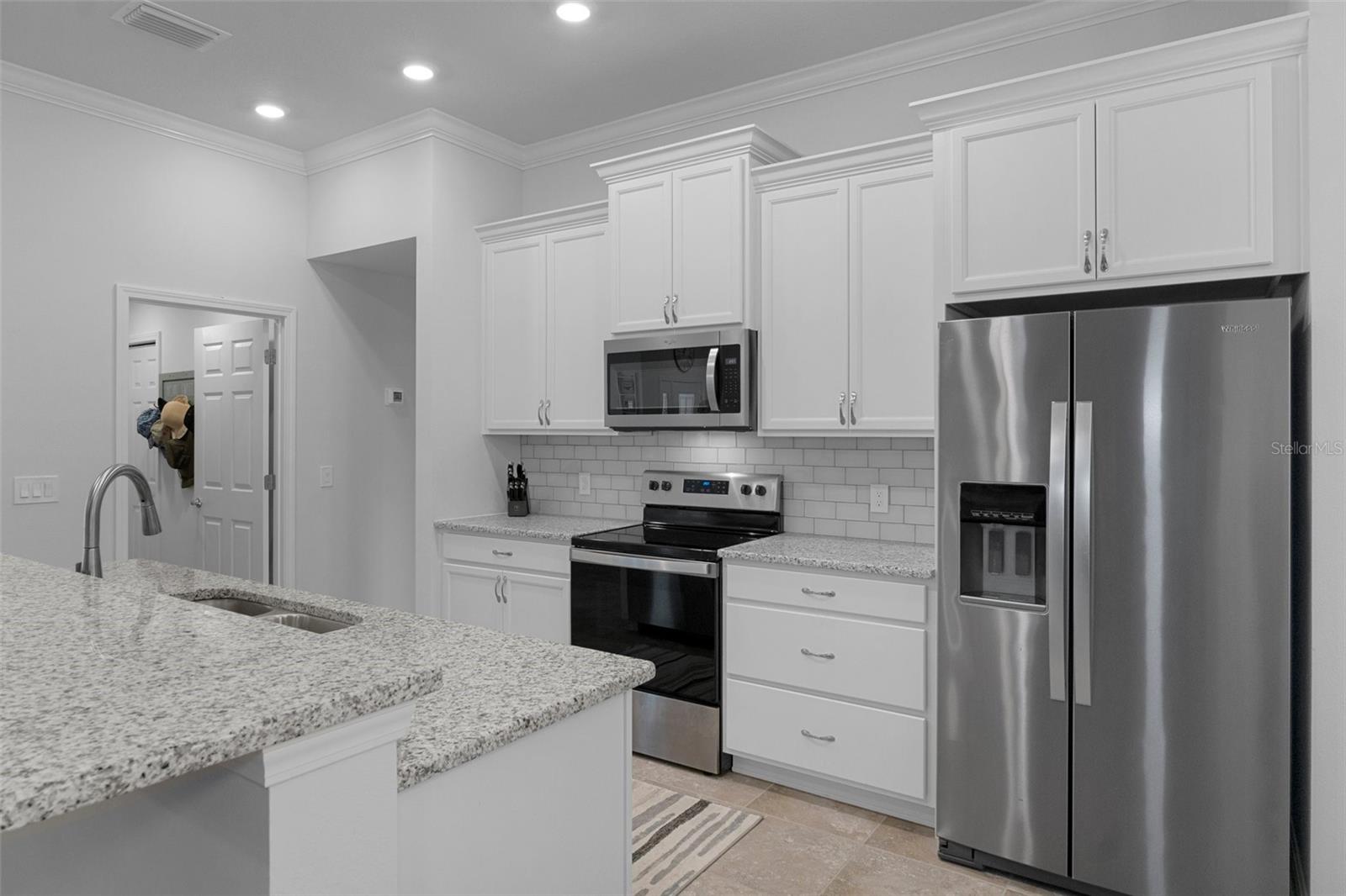 CANTERBURY LAKE ESTATE FIRST ADD - Residential