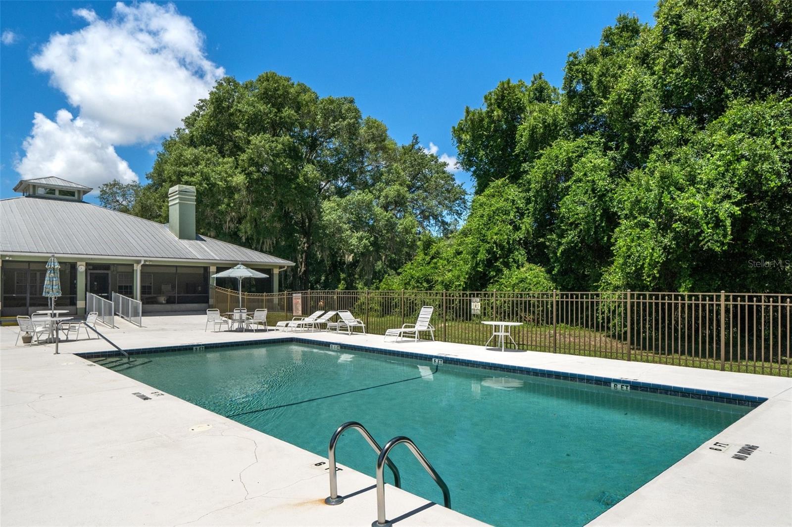 CANTERBURY LAKE ESTATE FIRST ADD - Residential