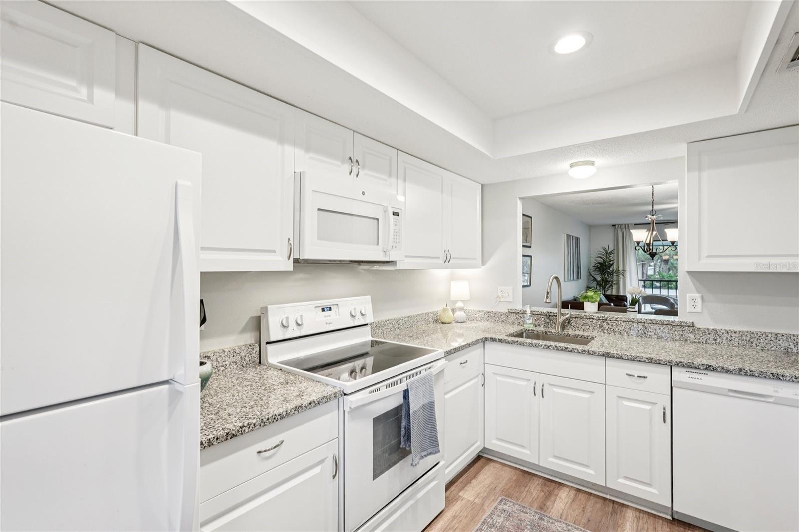 MISSION LAKES - Residential