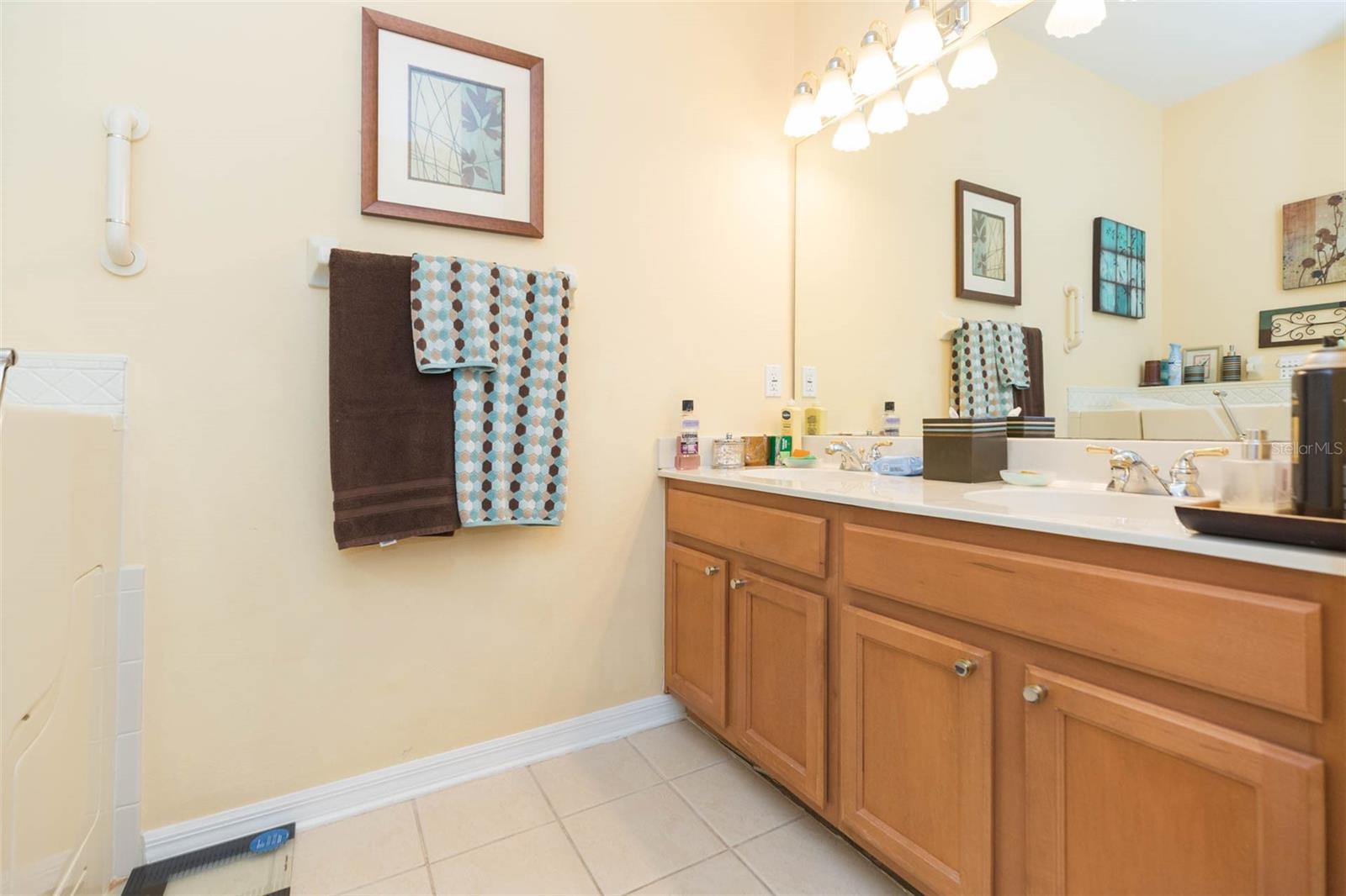 ARBOR GREENE PH 6 - Residential