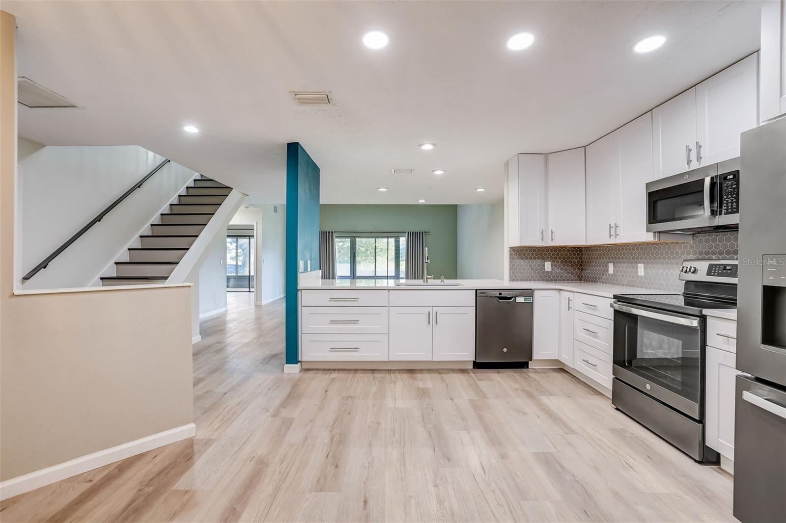 PORT MALABAR CNTRY CLUB UNIT2 - Residential