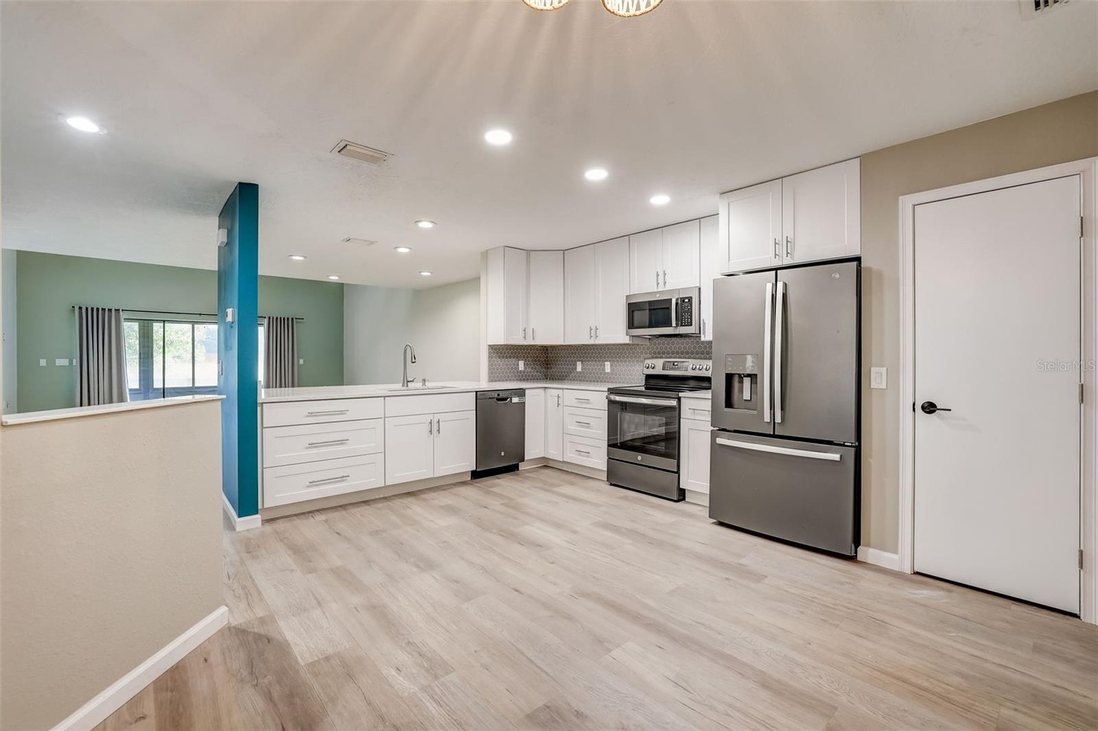 PORT MALABAR CNTRY CLUB UNIT2 - Residential