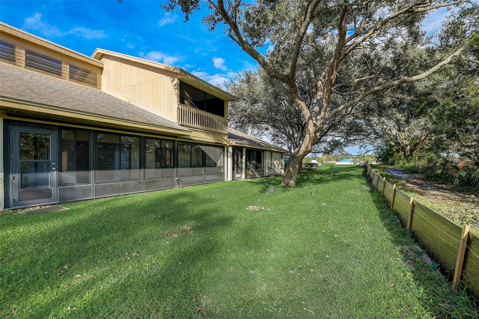 PORT MALABAR CNTRY CLUB UNIT2 - Residential